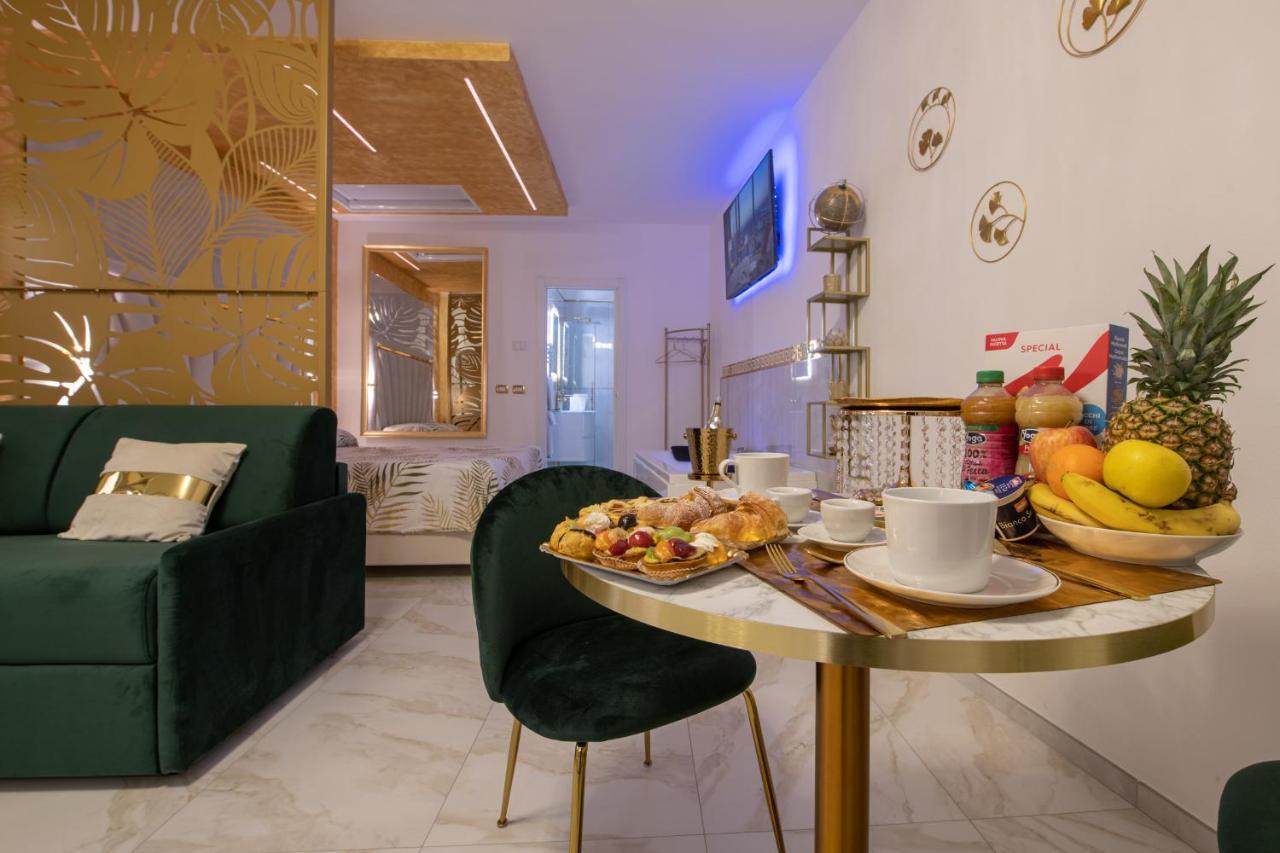 Fashion Apartment Gold Bologna With Jacuzzi & Car Garage Luaran gambar