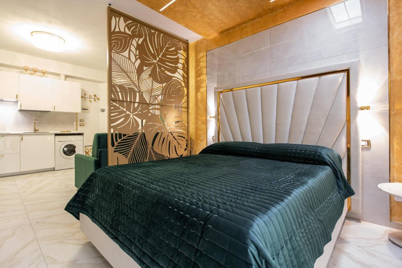 Fashion Apartment Gold Bologna With Jacuzzi & Car Garage Luaran gambar